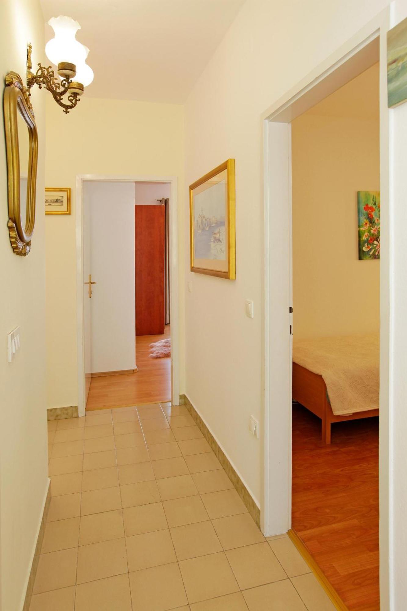Sunshine Apartment Doda Vela Luka Eksteriør billede