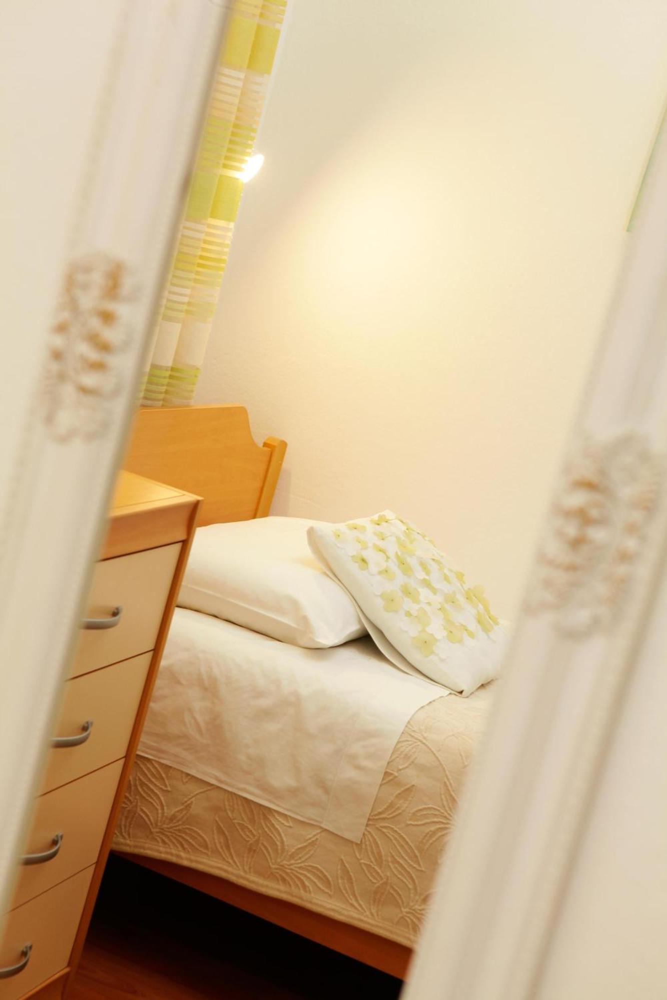 Sunshine Apartment Doda Vela Luka Eksteriør billede